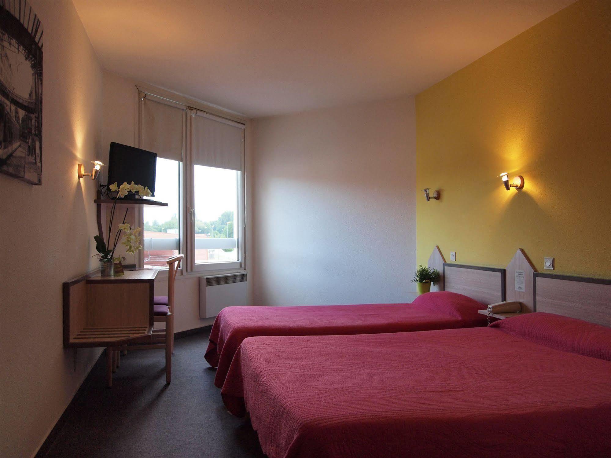 East Hotel Hoenheim Ngoại thất bức ảnh